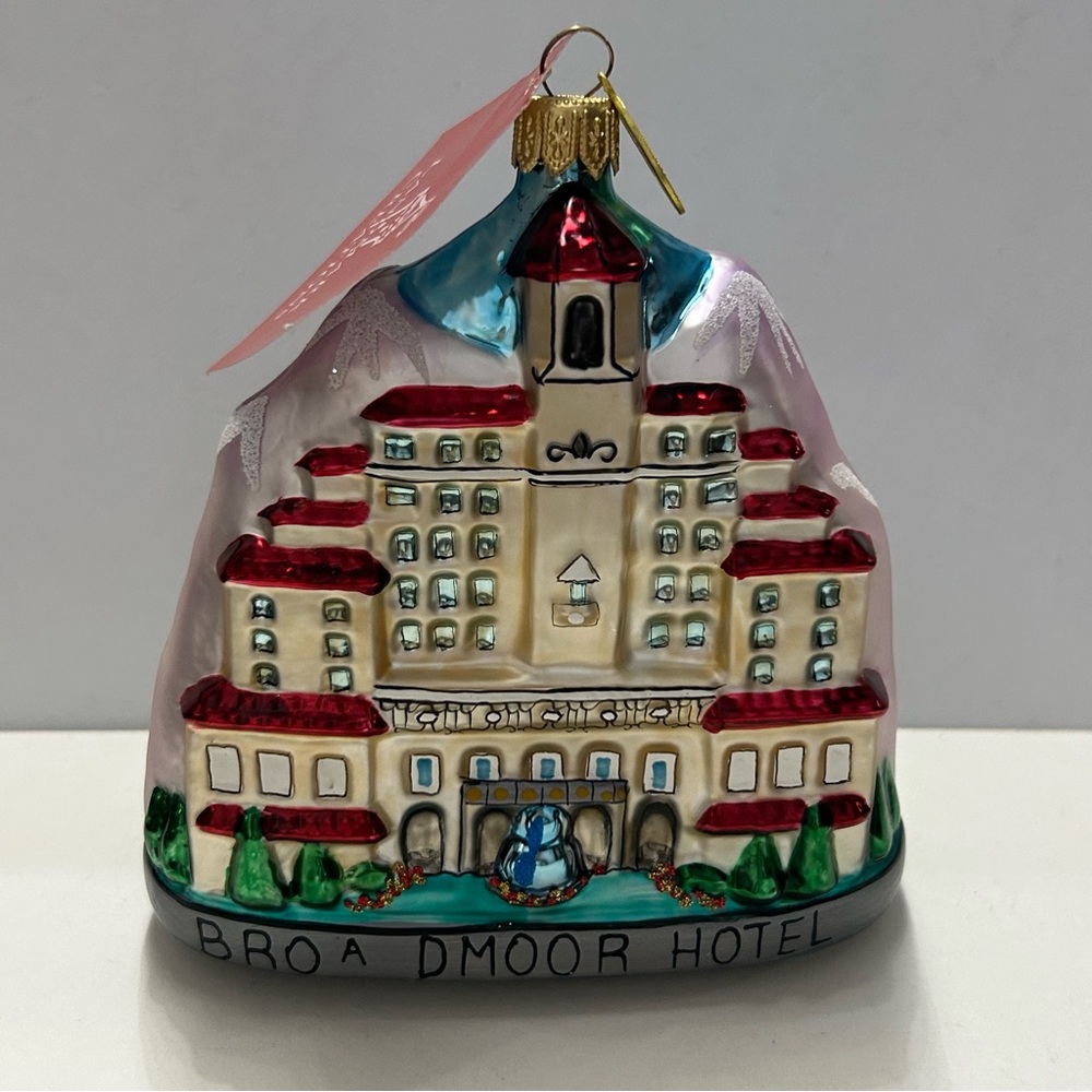 Landmark Creations Broadmoor Hotel Ornament 3D Vintage Blown Glass Poland CO